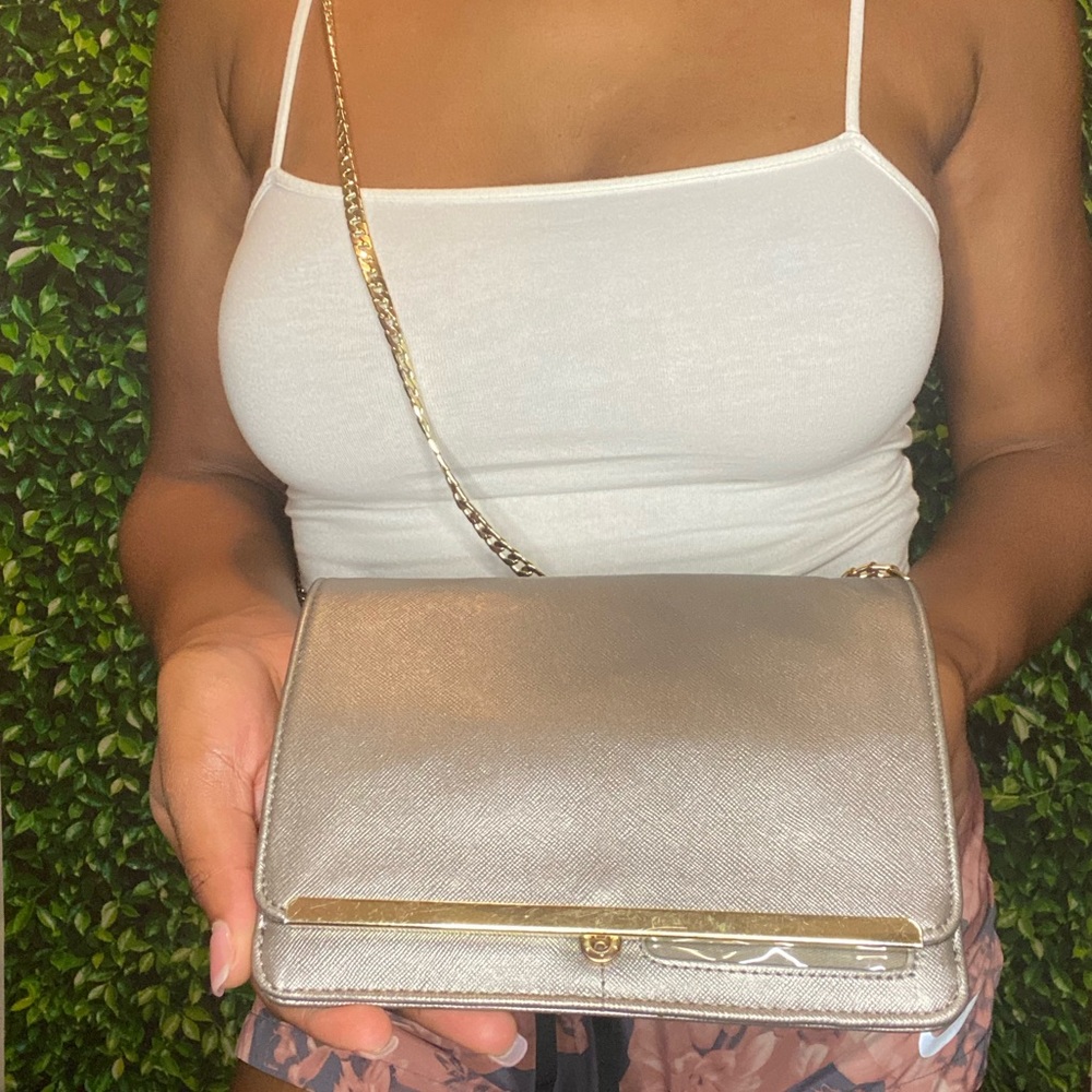 Grey purse/wallet